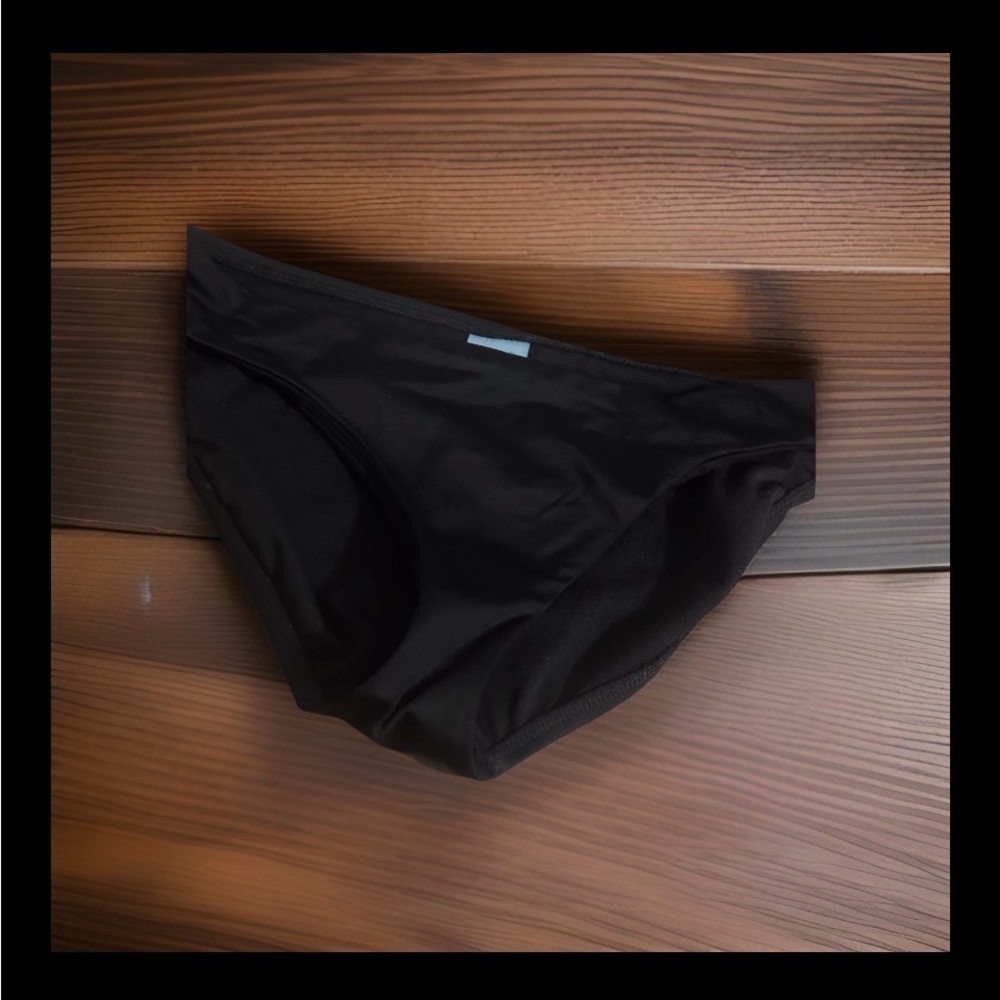 Shade & Shore Black womans Swim Trunks